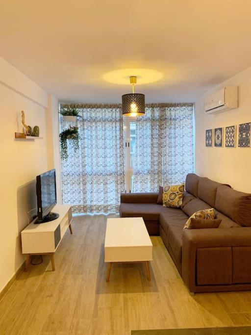 Ideal Apartamento En El Barrio De Las Delicias Málaga Extérieur photo